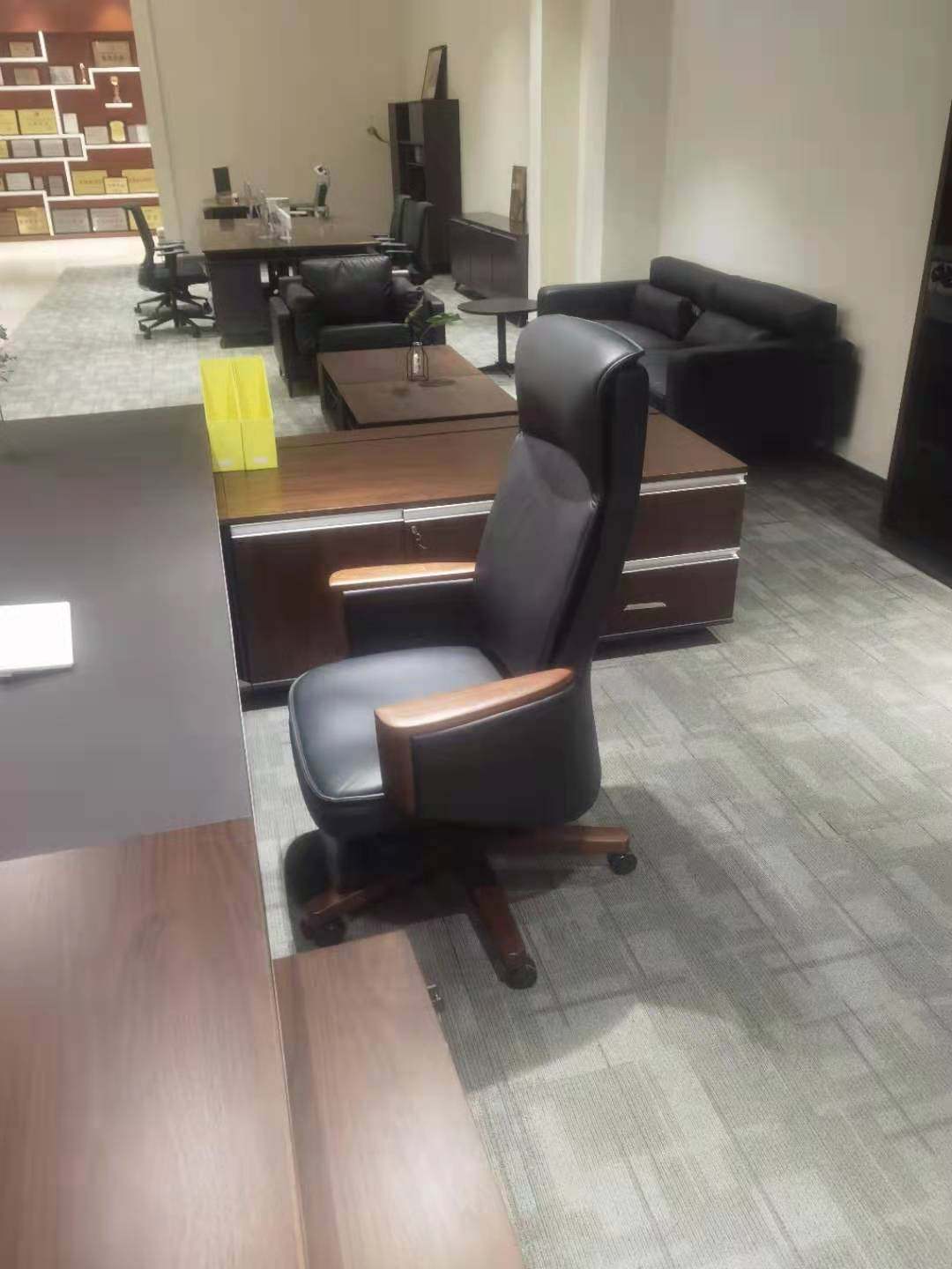 King Chair shop